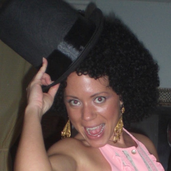 Meet your Posher, Brittany - Picture 1 of 1